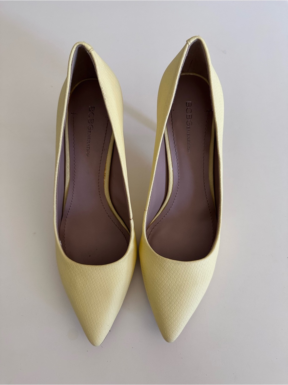 BCBGeneration Butter Yellow Pointed-Toe Pumps, Size 9 1/2